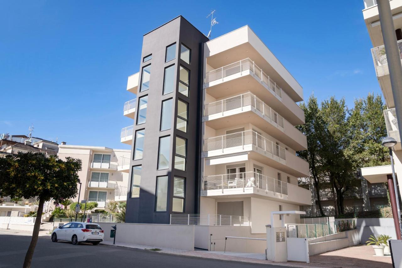 Ferrari Apartments Ponente Caorle Exteriér fotografie
